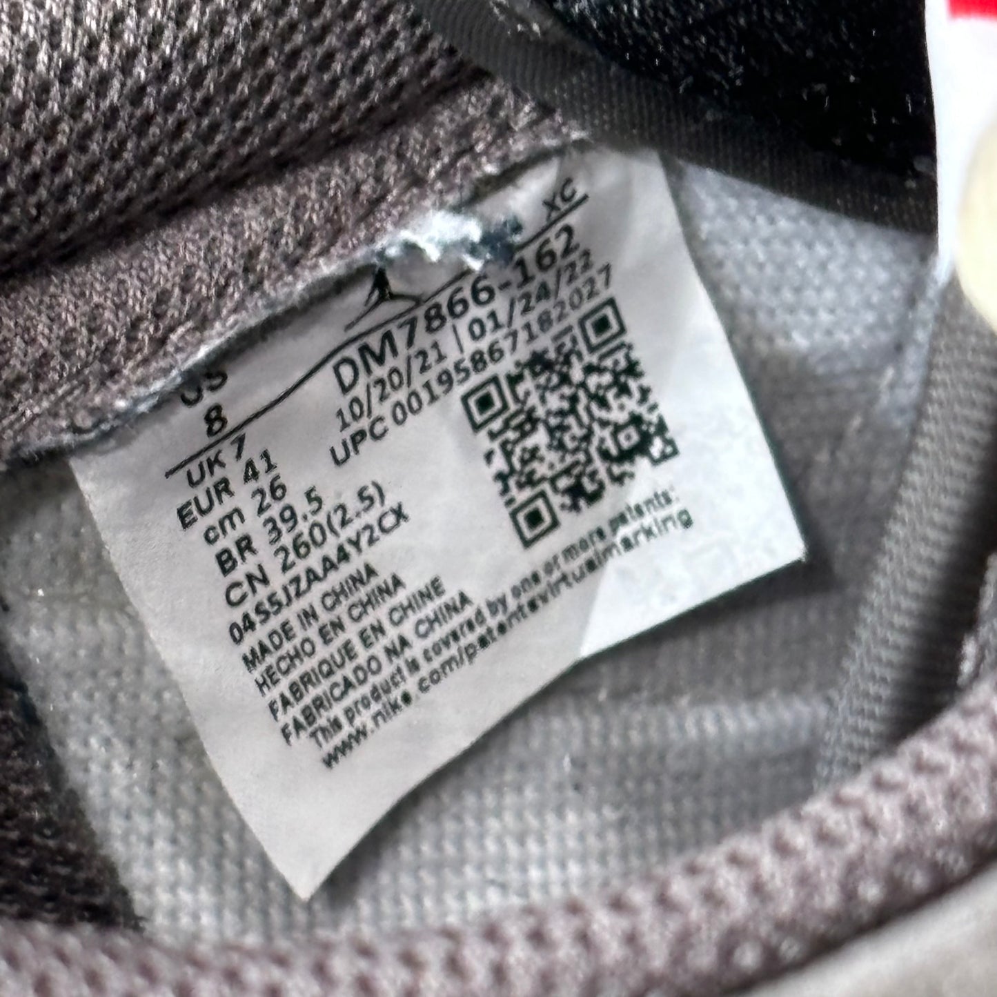 Travis Scott Jordan 1 Low Reverse Mocha