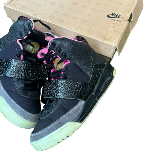 Nike Air Yeezy 1 Blink