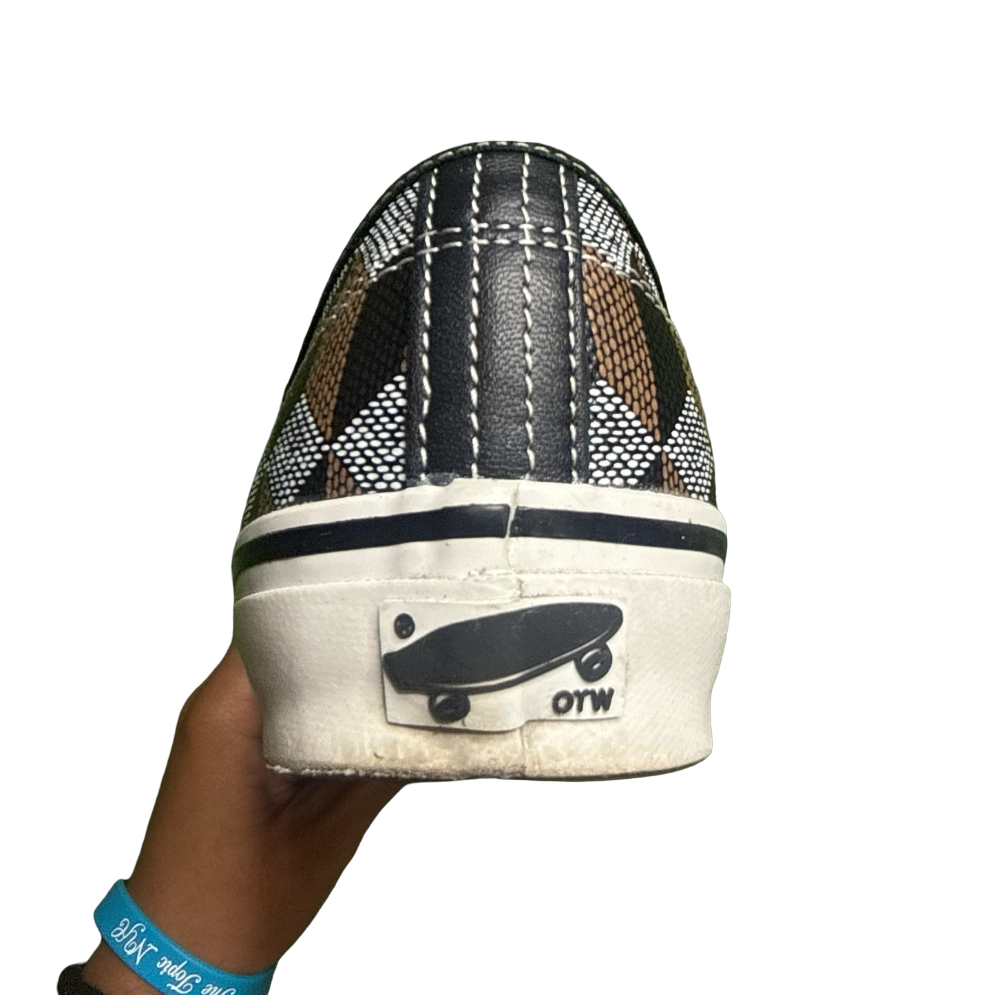 Au Départ Paris x Vans Authentic Friends & Family Sneakers