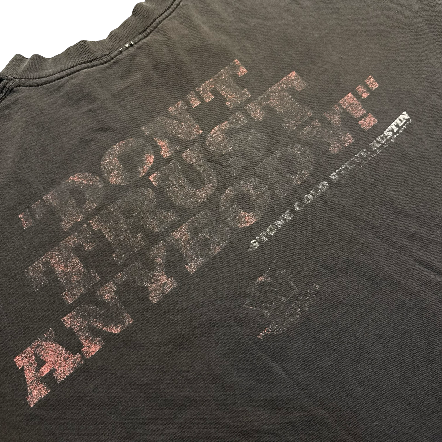 Vintage 1998 WWF Stone Cold Steve Austin Don't Trust Anybody Tee